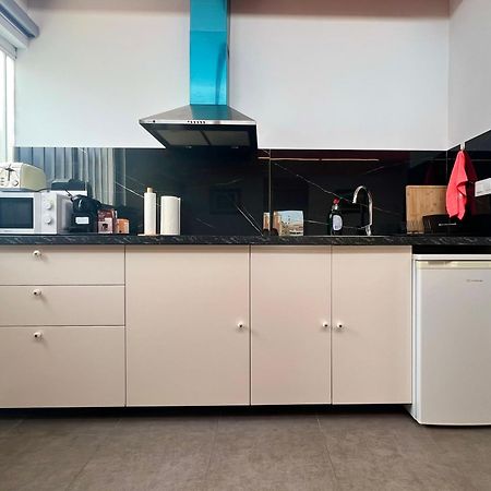Apartamentos Playa Бадалона Экстерьер фото