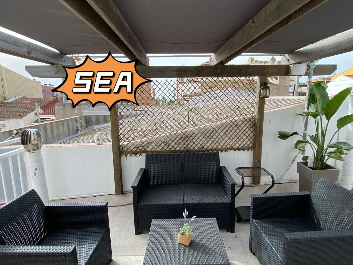 Apartamentos Playa Бадалона Экстерьер фото