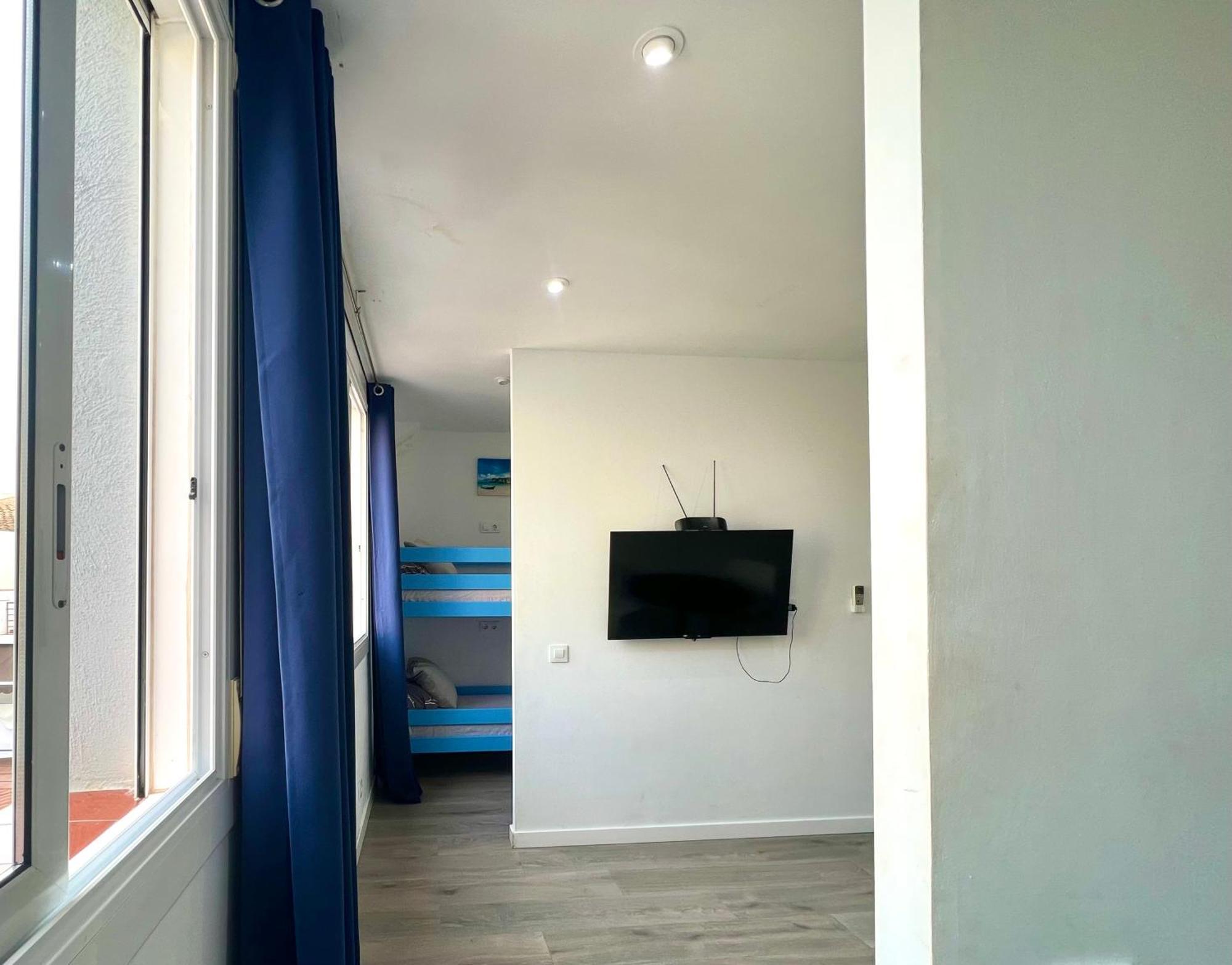 Apartamentos Playa Бадалона Экстерьер фото