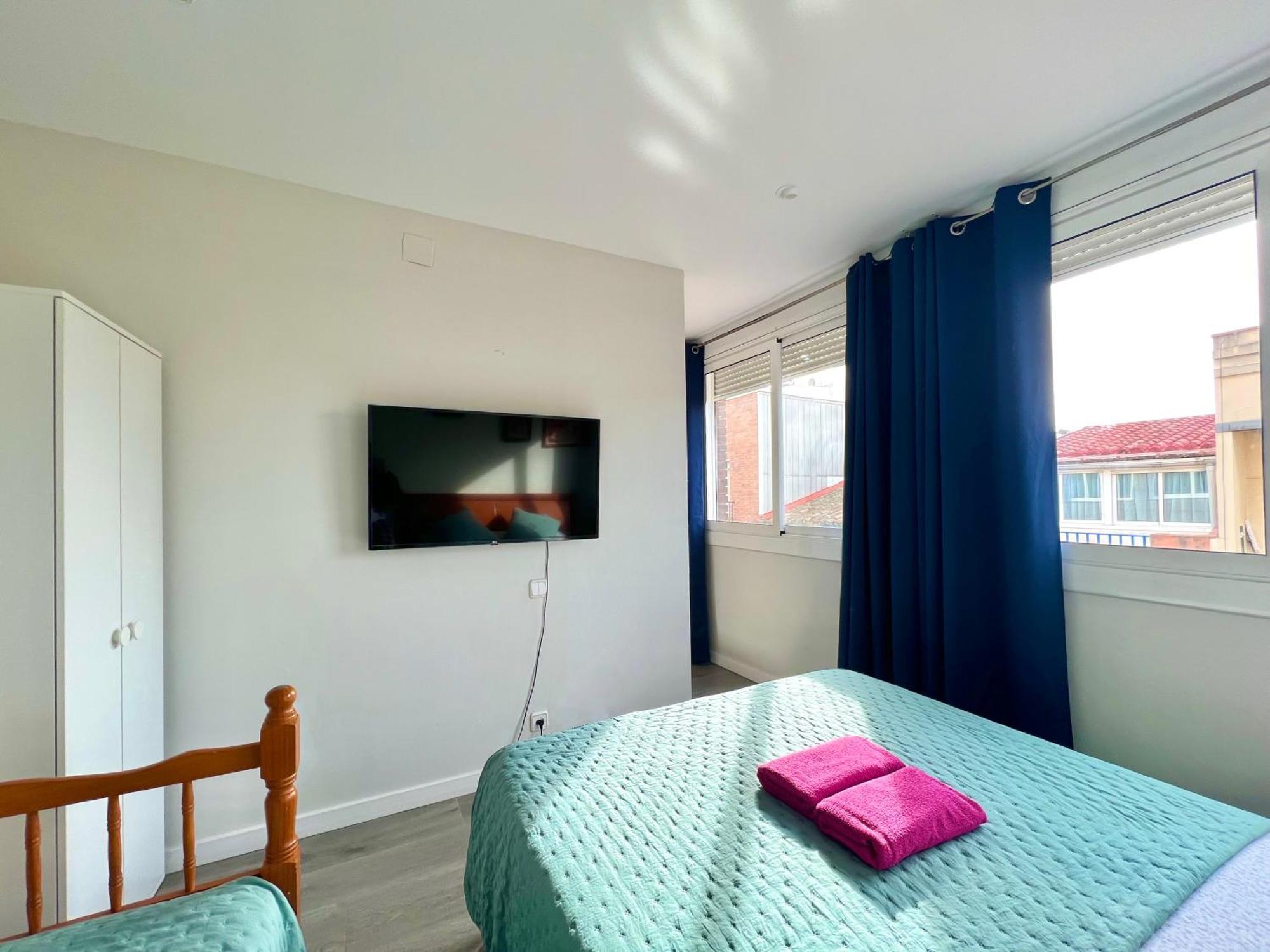 Apartamentos Playa Бадалона Экстерьер фото