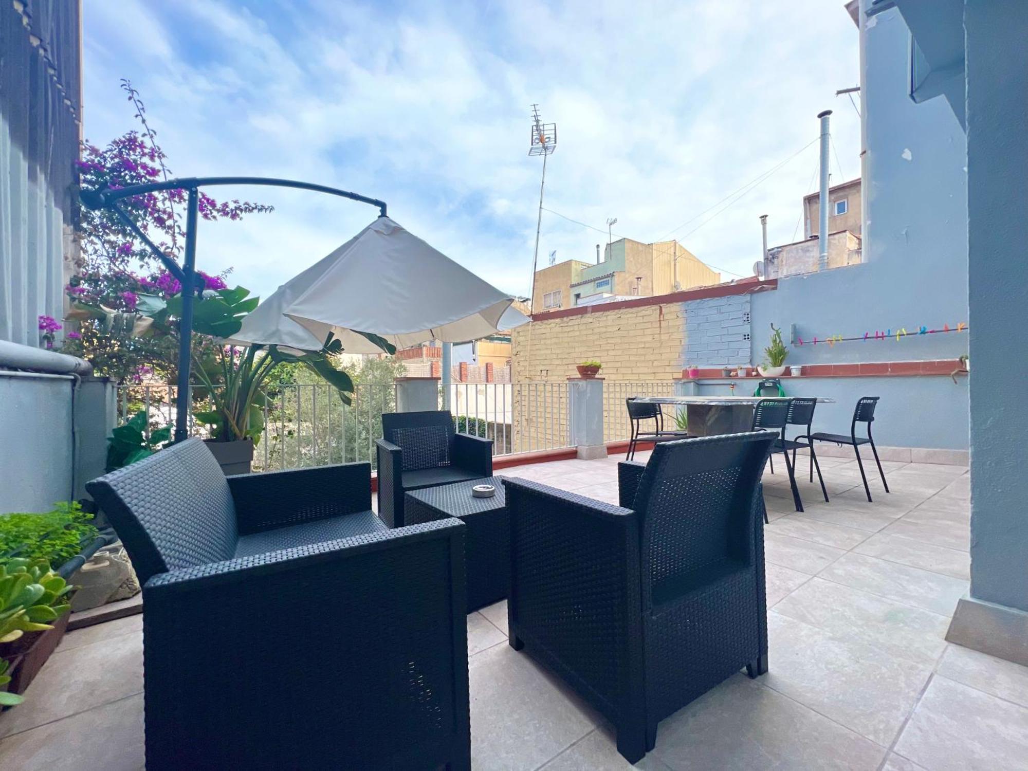 Apartamentos Playa Бадалона Экстерьер фото