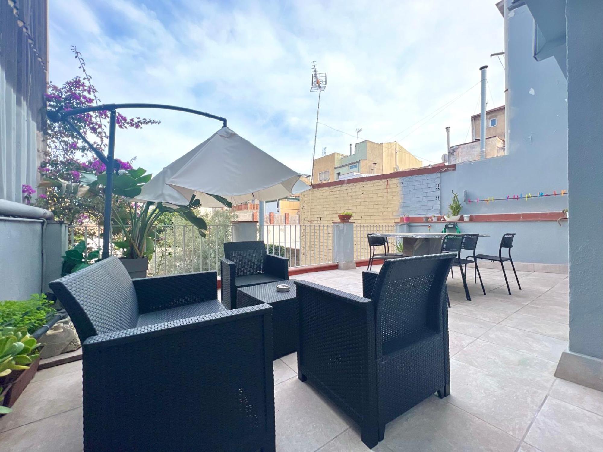 Apartamentos Playa Бадалона Экстерьер фото